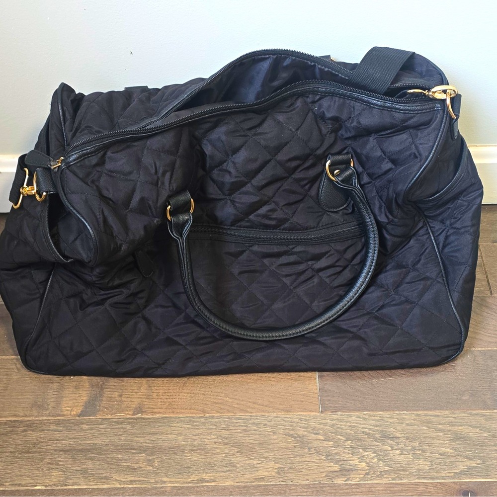 Black Quilted Nylon Duffle Bag 18" & Under, Adjustable Shoulder Strap, Pockets